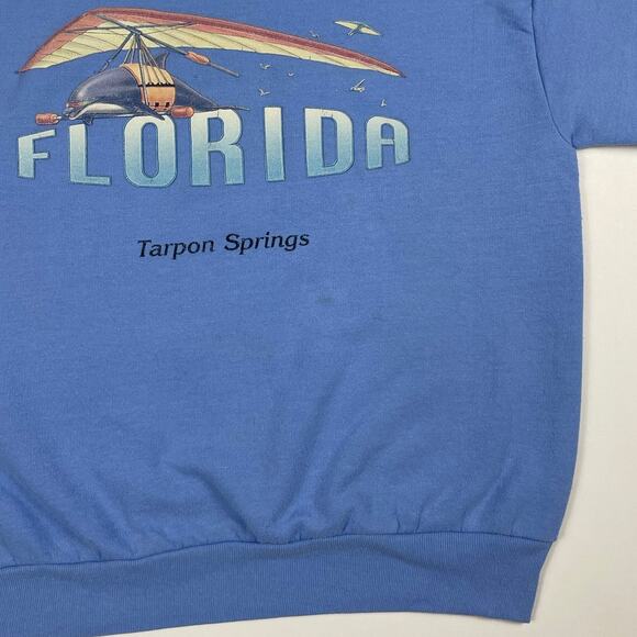 Vintage Florida Tarpon Springs Parasailing Dolphin Blue Crewneck Fits Medium - Picture 3 of 10